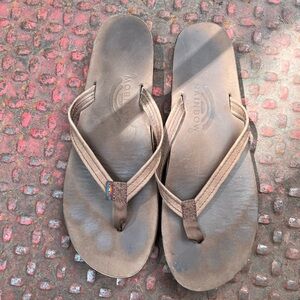 Rainbow Classic Tan Sandals